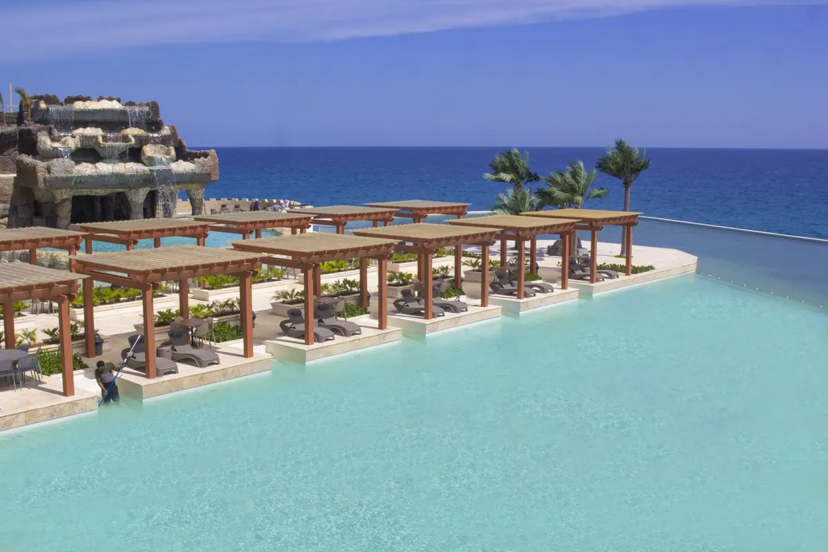 Rooftop pool